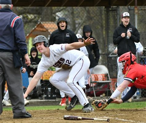 Chelmsford stages walkoff baseball victory over Central Catholic, 3-2